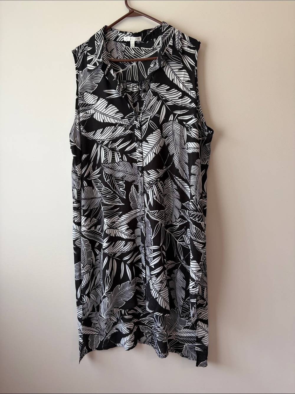 Spense Black & White Leaf Print High-Low Dress